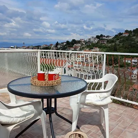 Апартаменты Biancaneve *